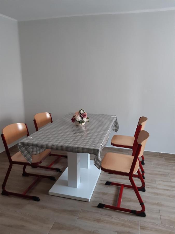 Helga Apartman Mako Bagian luar foto