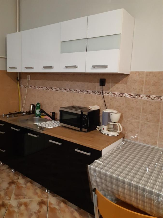 Helga Apartman Apartment Mako Bagian luar foto